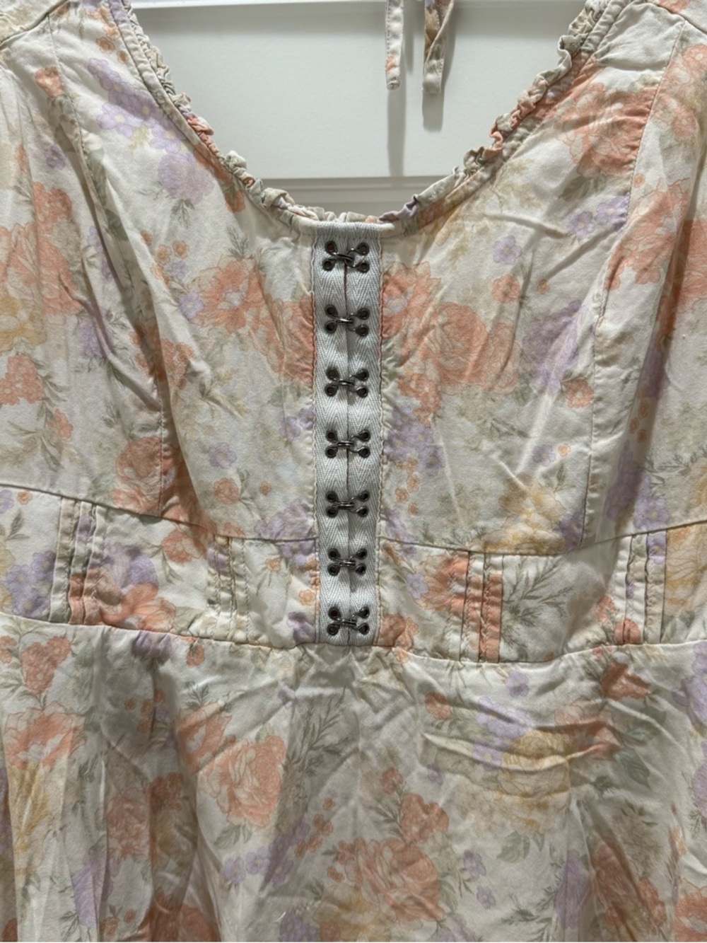 Torrid Babydoll Challis Corset Top in Lush Floral Dew 2X Corset Tie Back Tank - Picture 6 of 12